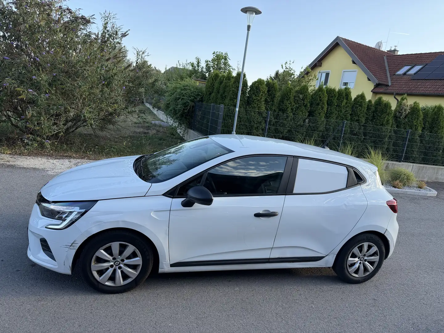 Renault Clio Fiskal! LKW Zulassung! N1 ! 2 Sitze!! Weiß - 2
