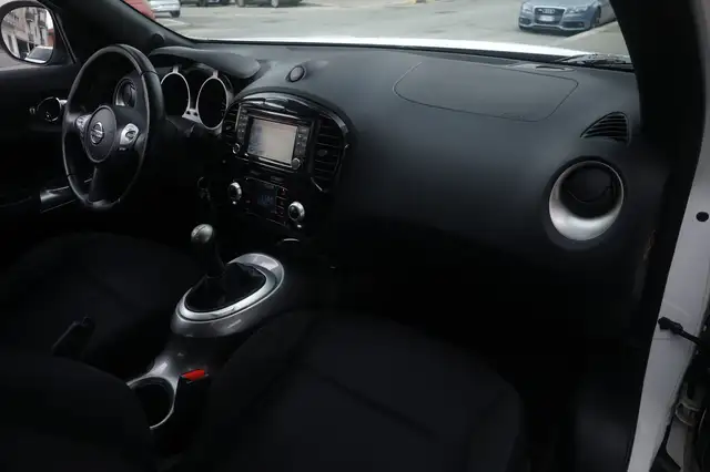 Nissan Juke view 11