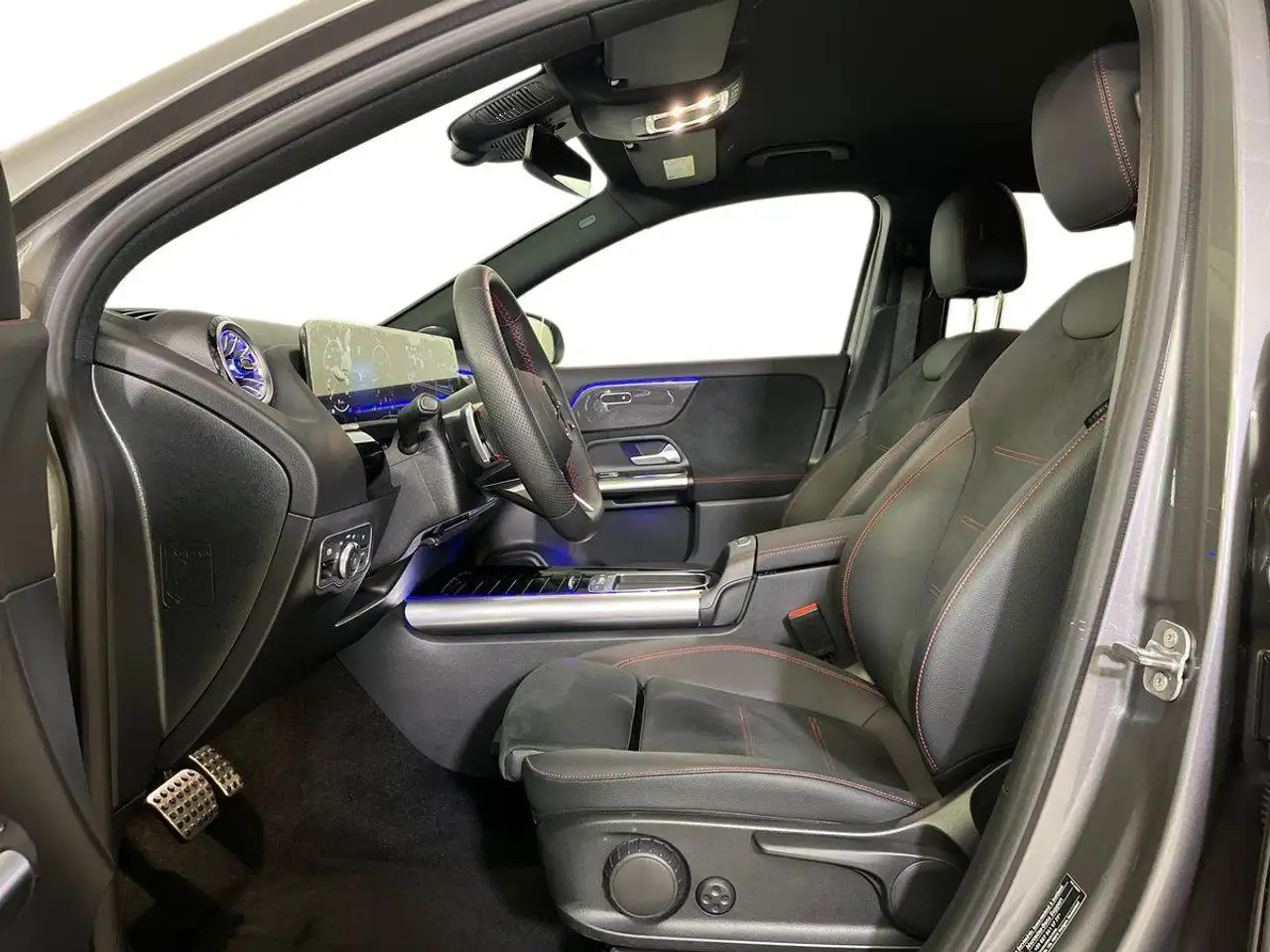 Mercedes-Benz GLA 2026 — фото 10