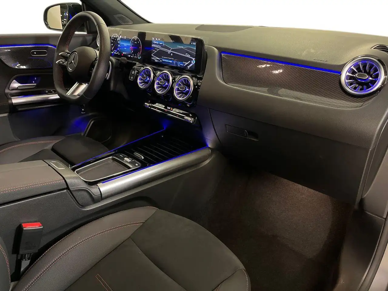 Mercedes-Benz GLA 2026 — фото 15