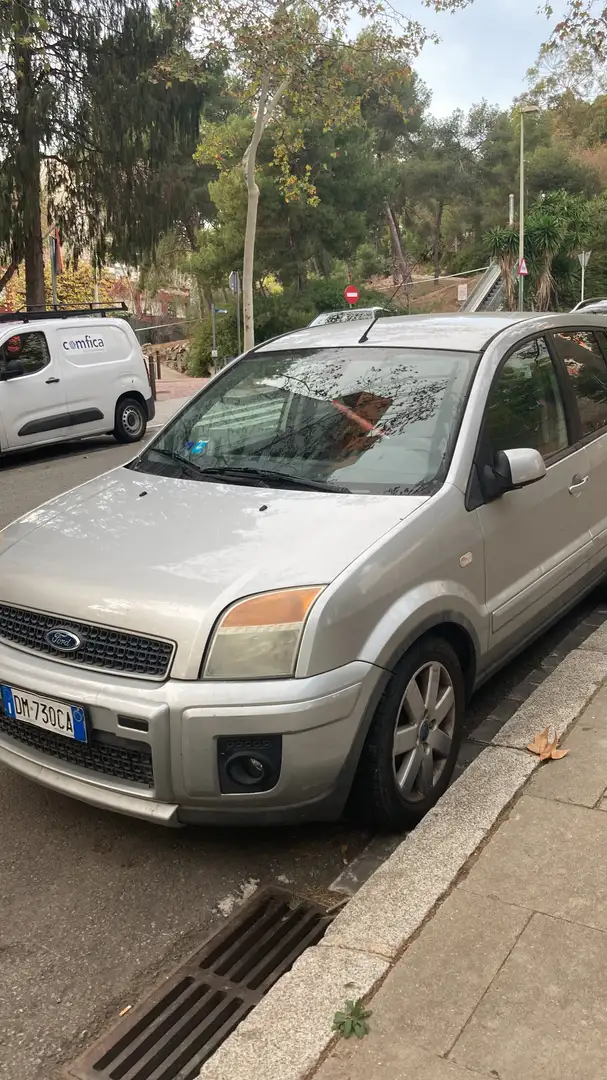 Ford Fusion 1.4 tdci + - 1