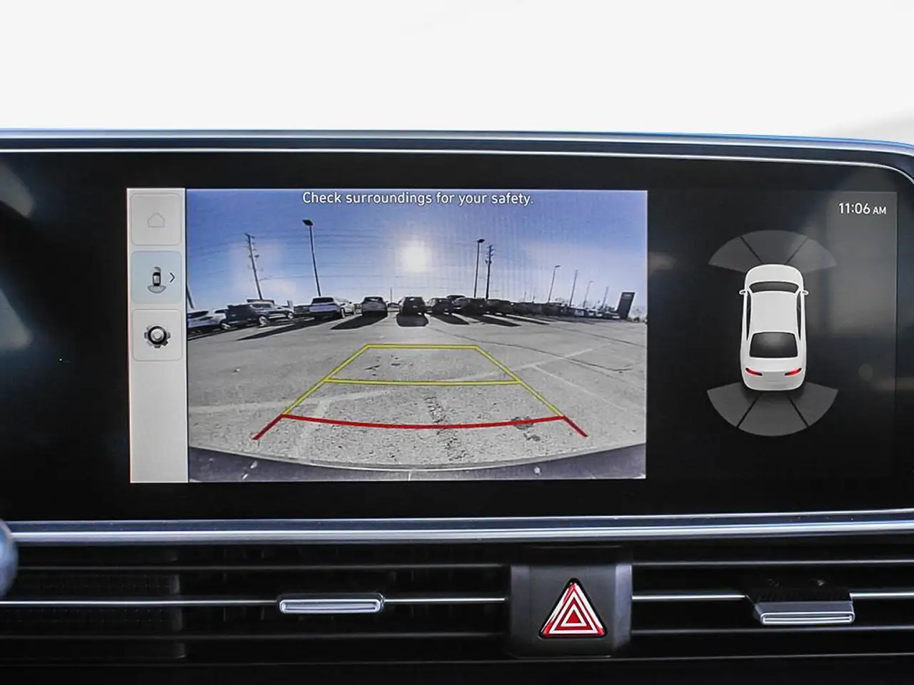 Hyundai IONIQ 6 снимка Hyundai IONIQ 6