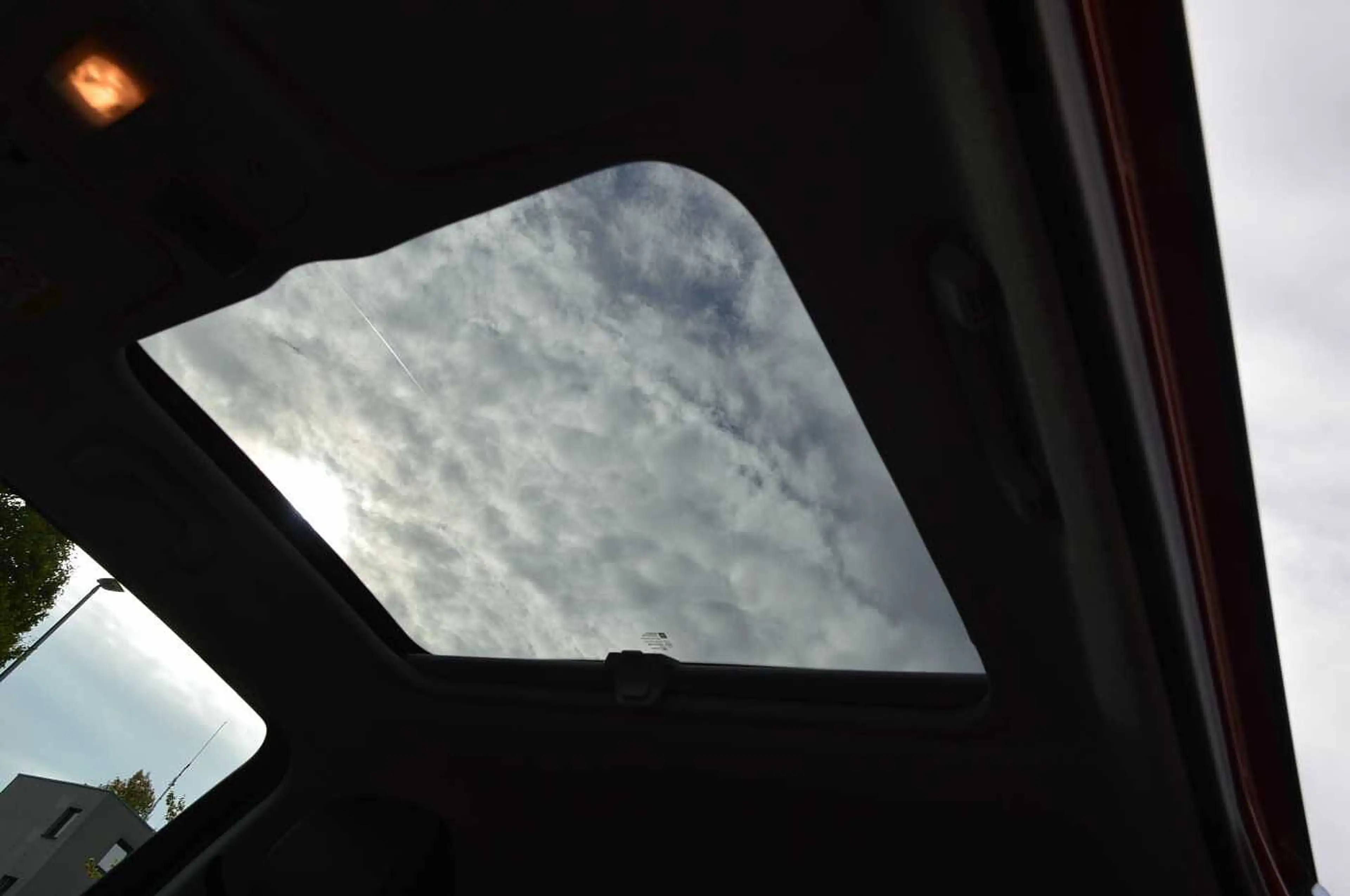 Opel Adam 1.0 Start/Stop Rocks — photo 10