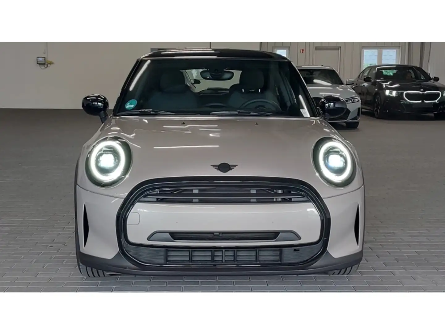MINI Cooper Aut.+SPORTSITZ+LEDER+LED+NAVI+PDC+MFL+DAB Grau - 2