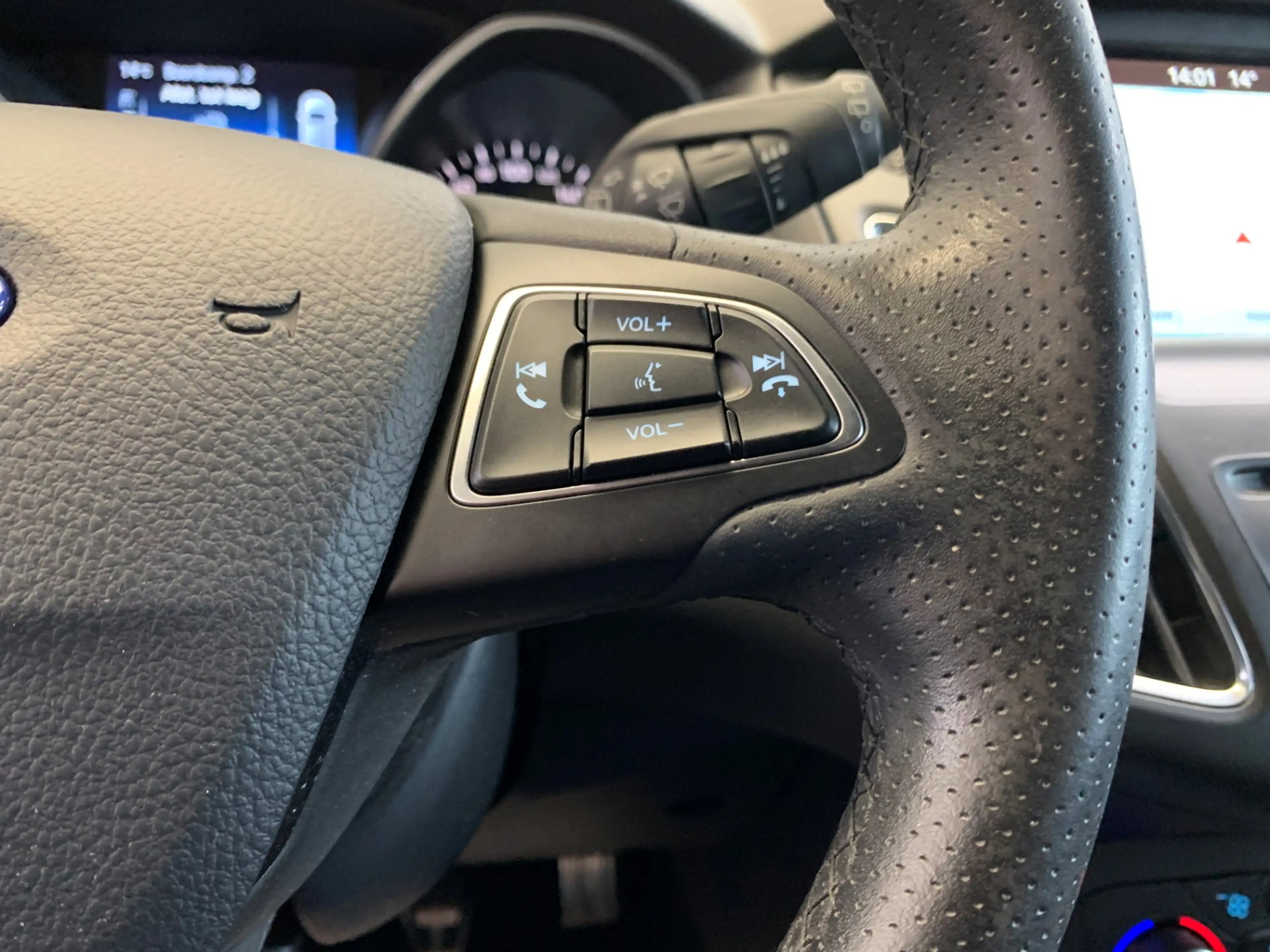 Ford Focus Wagon 1.0 ST-Line NAVIGATIE-AIRCO/ECC-PARC.FUNCTIE — photo 29