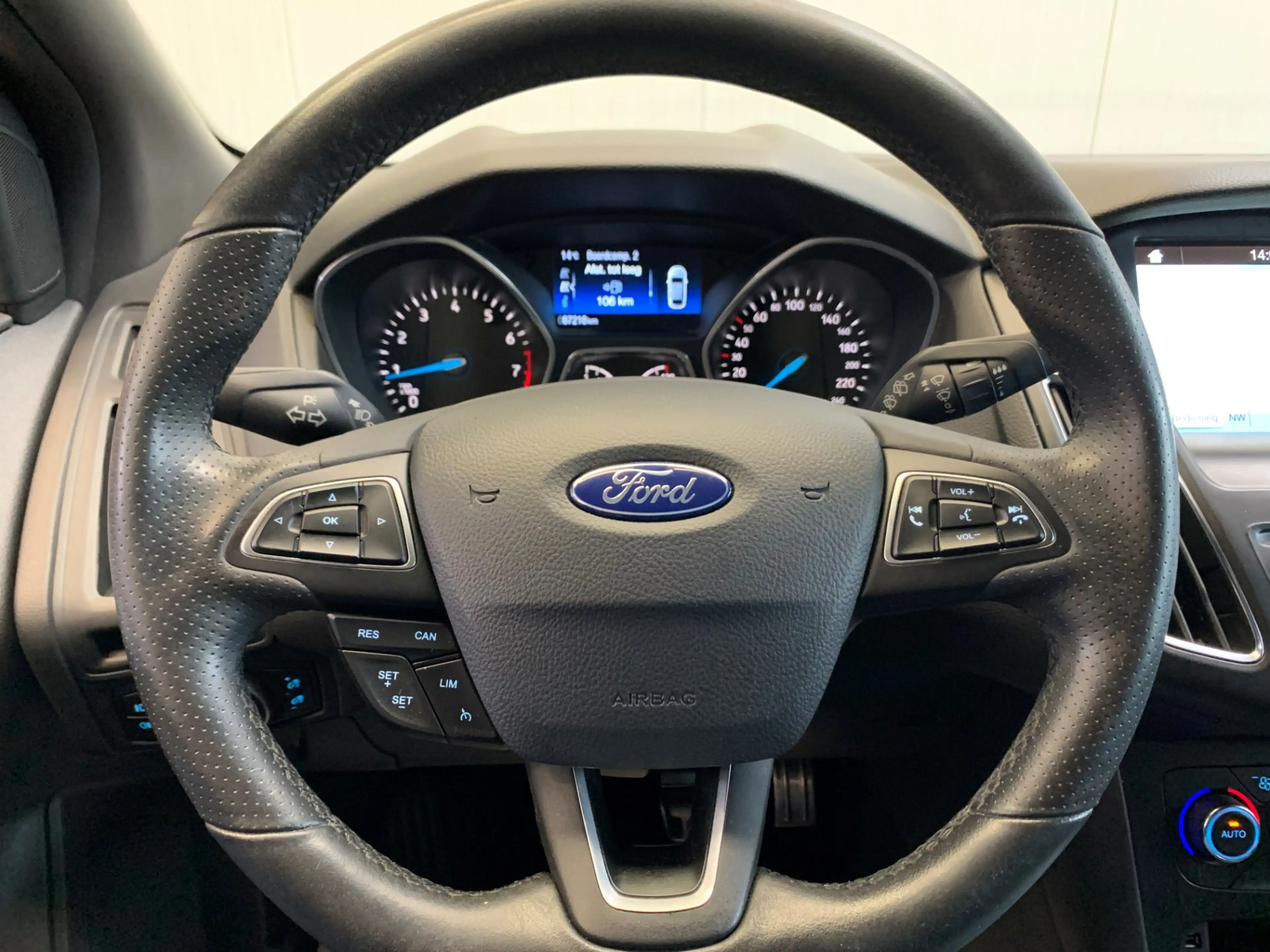 Ford Focus Wagon 1.0 ST-Line NAVIGATIE-AIRCO/ECC-PARC.FUNCTIE — photo 28
