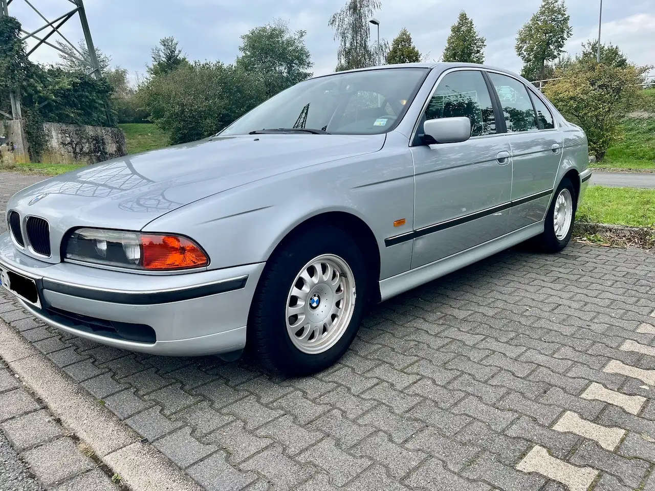 BMW 520
