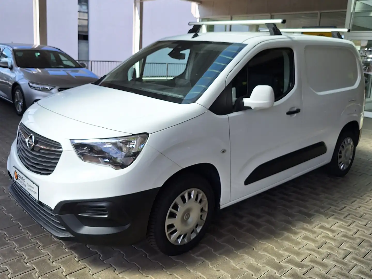 Opel Combo Cargo 1.5 D Edition, Klima, Parkp. hinten... Weiß - 2