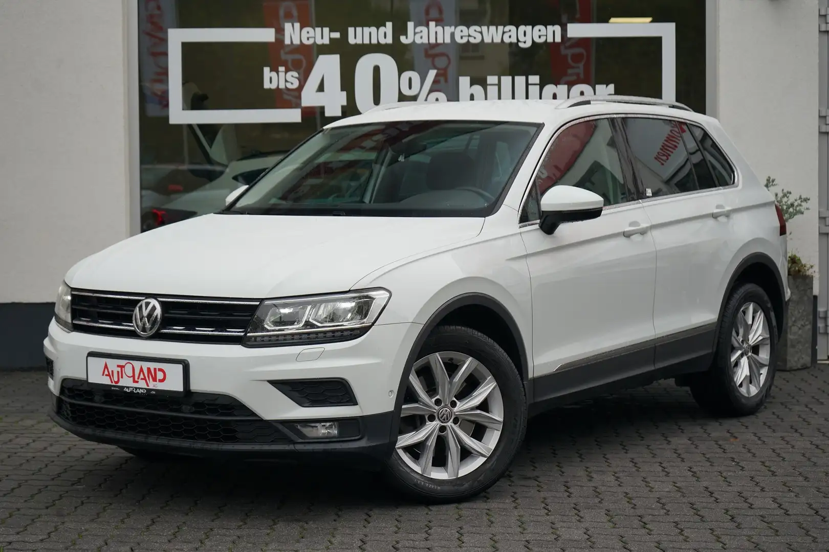 Volkswagen Tiguan 2.0 TSI DSG Comfortline 4 Motion LED AHK Bianco - 1