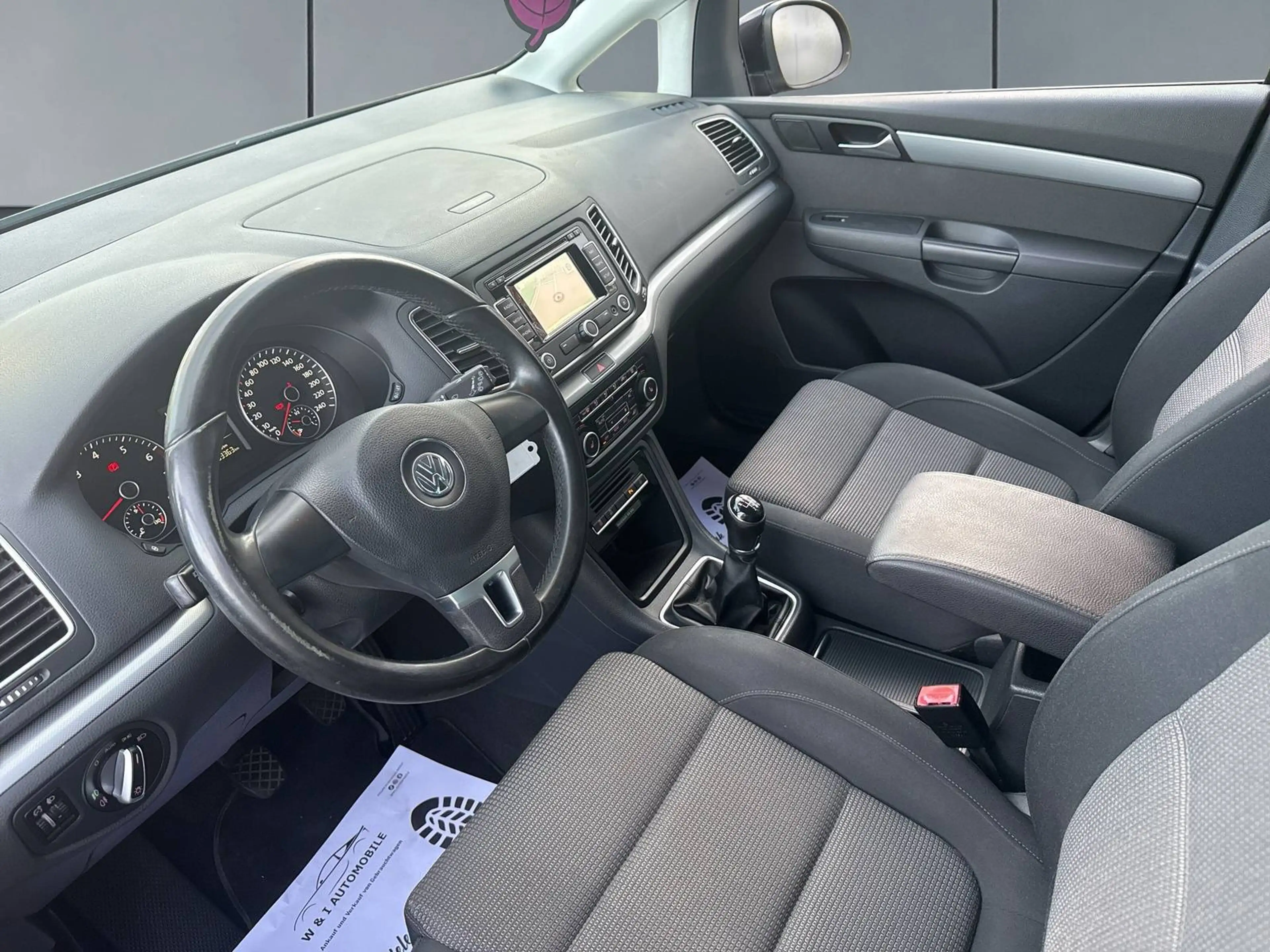 Volkswagen Sharan Comfortline *1.4TSI*7SITZER*EINPARKHILFE*TEMPOMAT*NAVI*REGENSENSOR*SPORTSITZE*SITZHEIZUNG* — photo 8