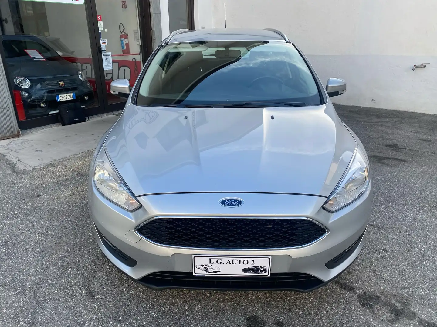 Ford Focus SW 1.5 tdci Titanium Powershift !! PERFETTA !! Plateado - 2