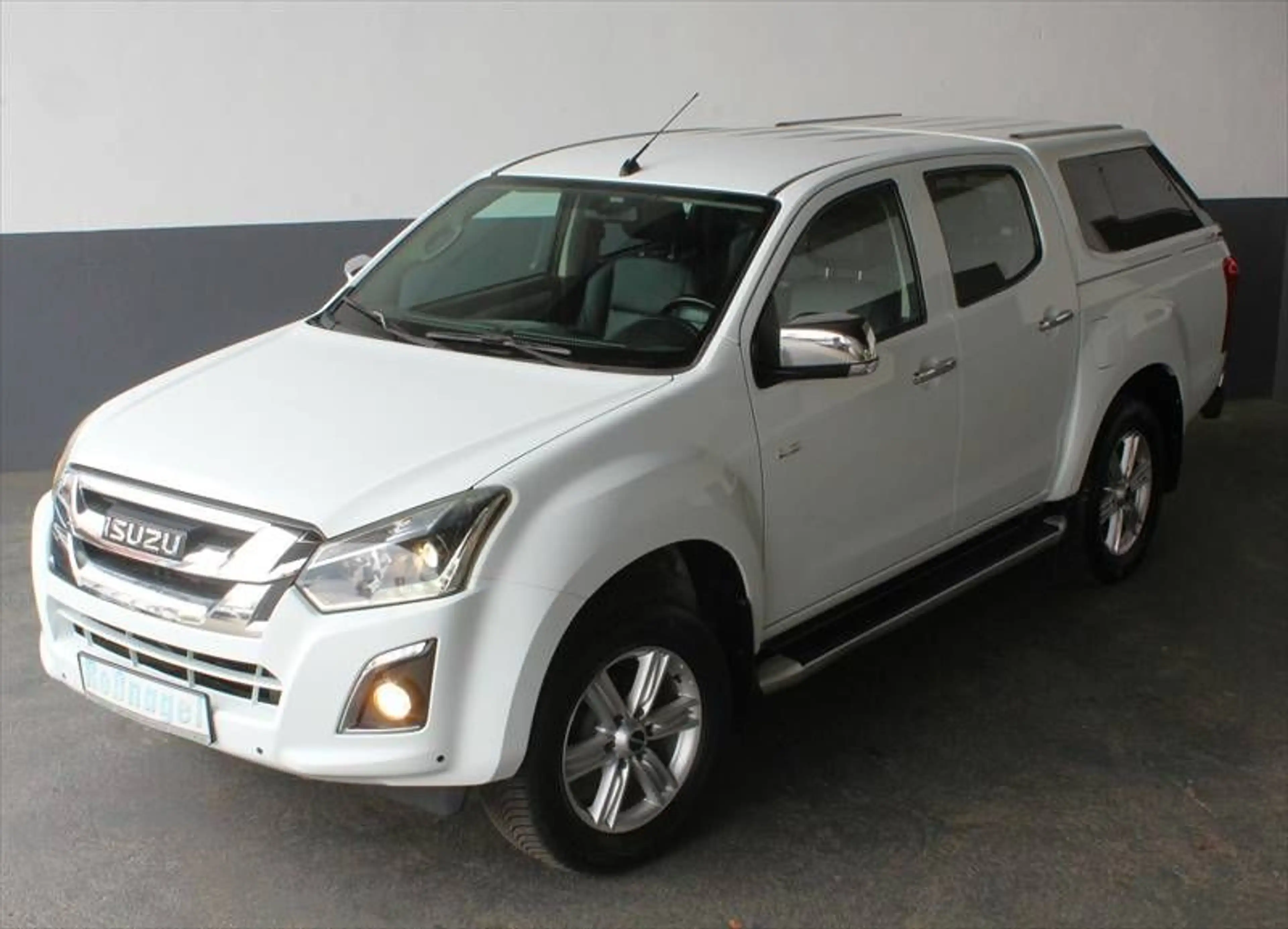 Isuzu D-Max 1,9 TD Double Cab 4WD Hardtop AHK