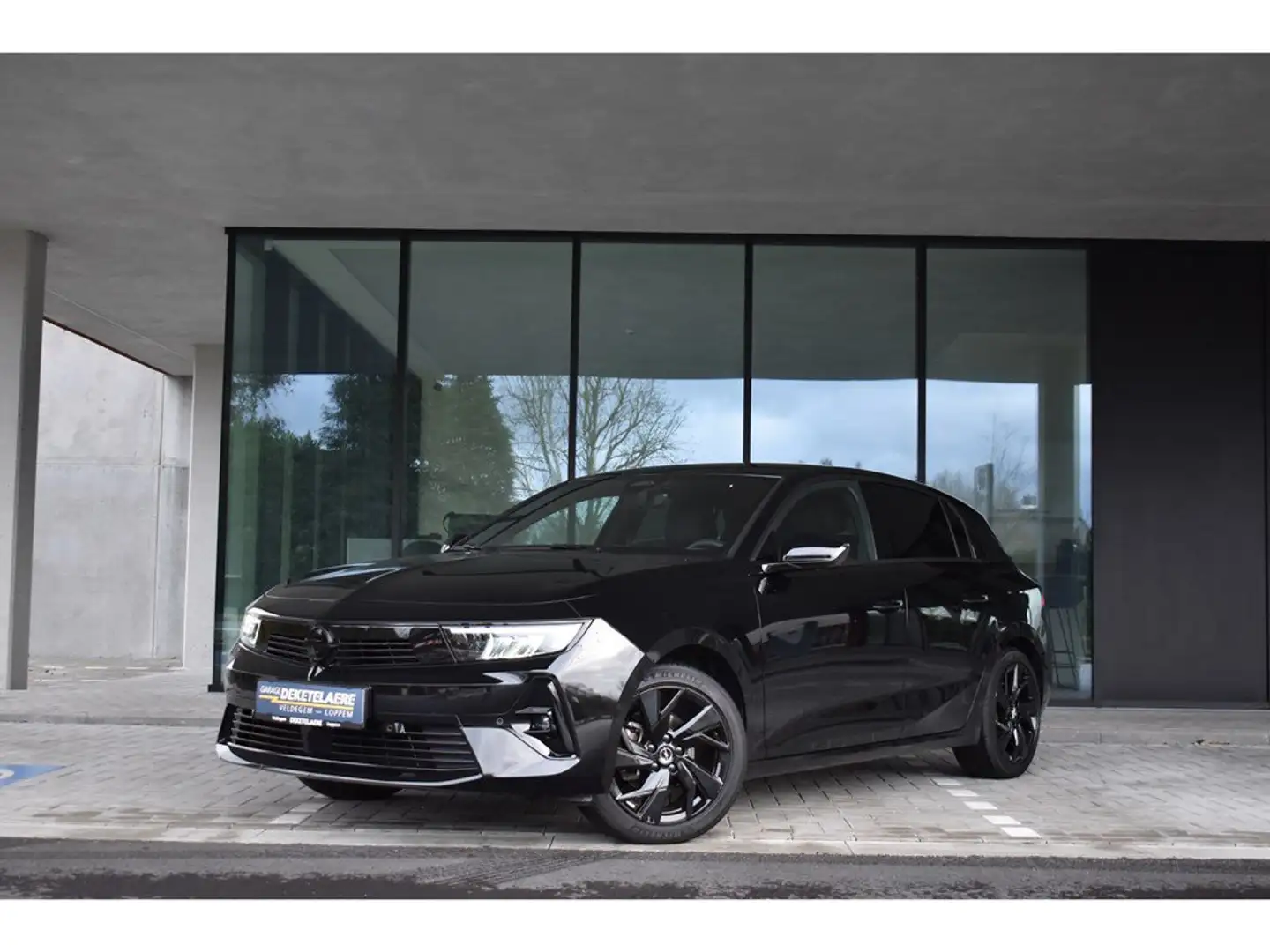 Opel Astra 1.2Turbo 130pk GS*Navi*CarPlay*Zetel/Stuurverwarm Noir - 1