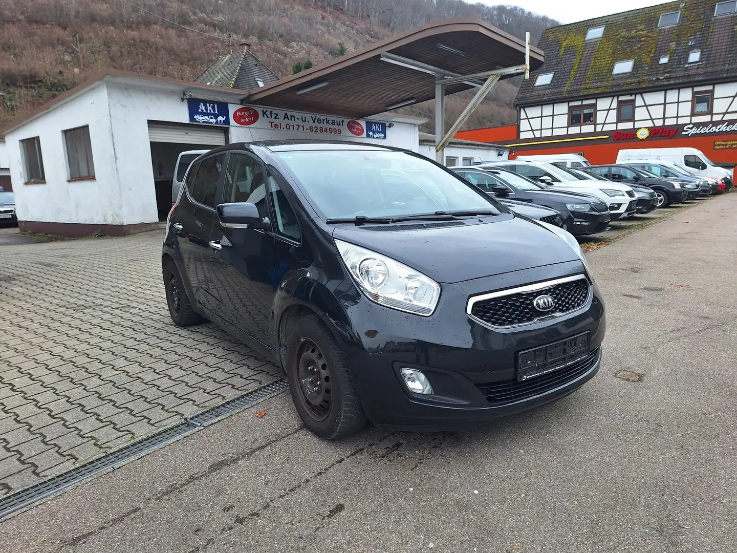 Kia Venga FIFA World Cup Edition Schwarz - 1