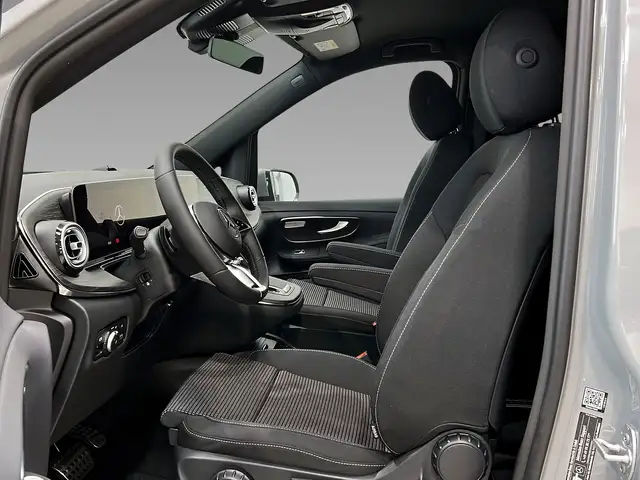 Mercedes-Benz V-Class view 8