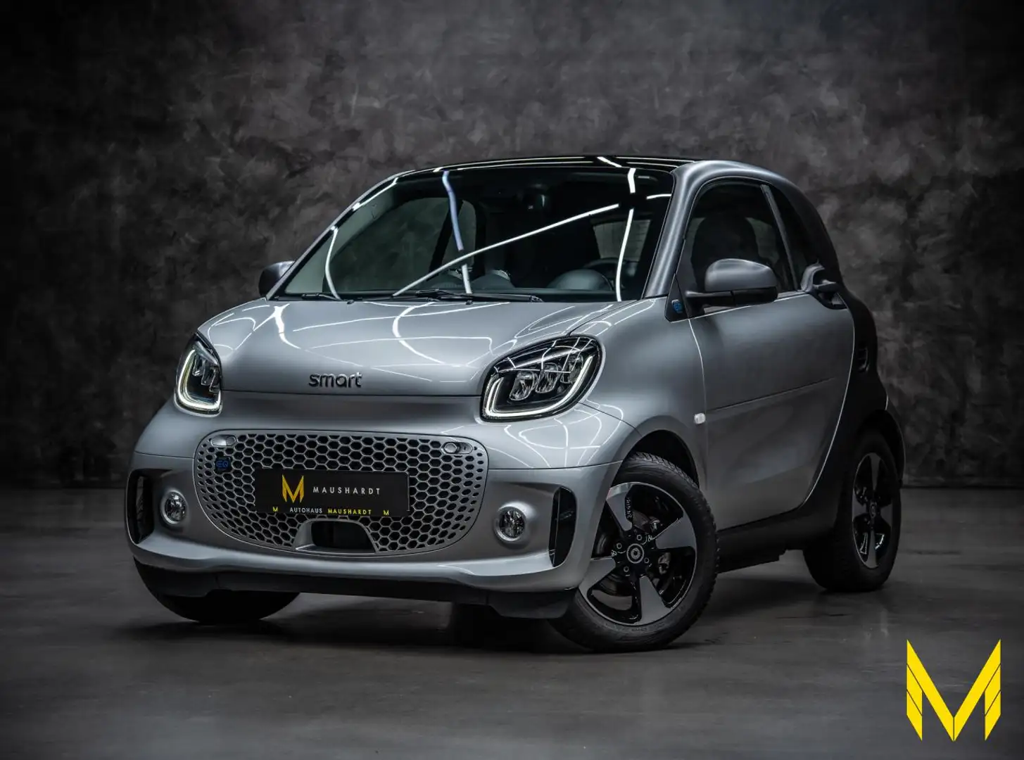 smart forTwo EQ coupe passion EXCLUSIVE:WIE-NEU-WAGEN! Silber - 1