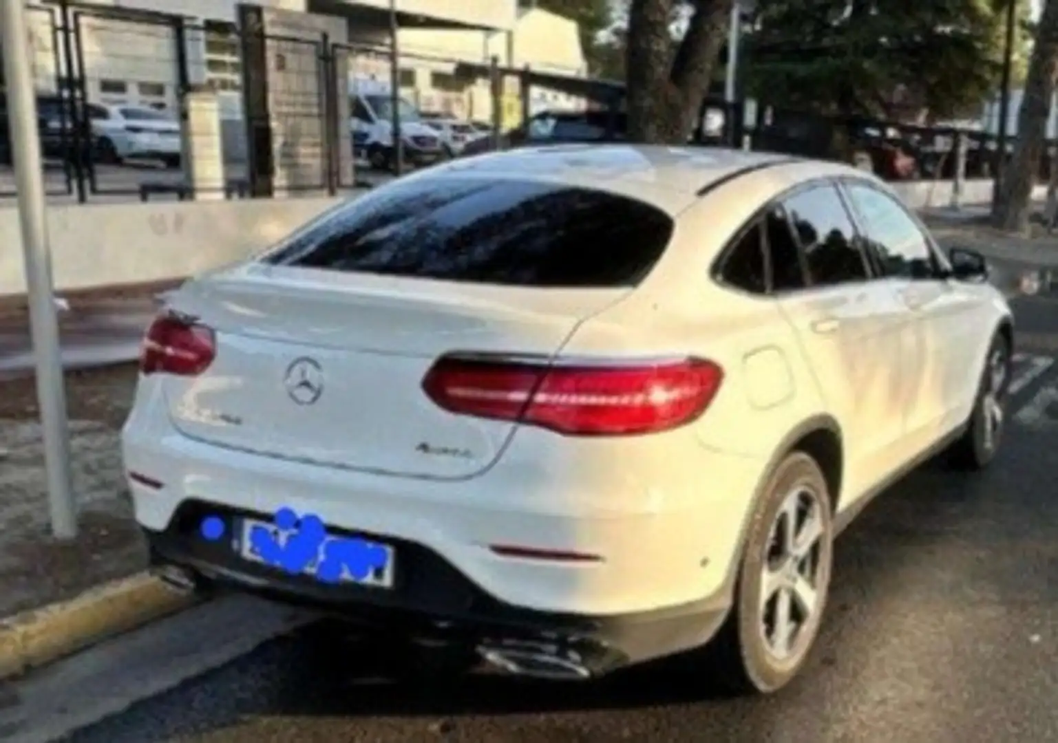 Mercedes-Benz GLC 220 GLC Coupé 220d 4Matic Aut. - 2