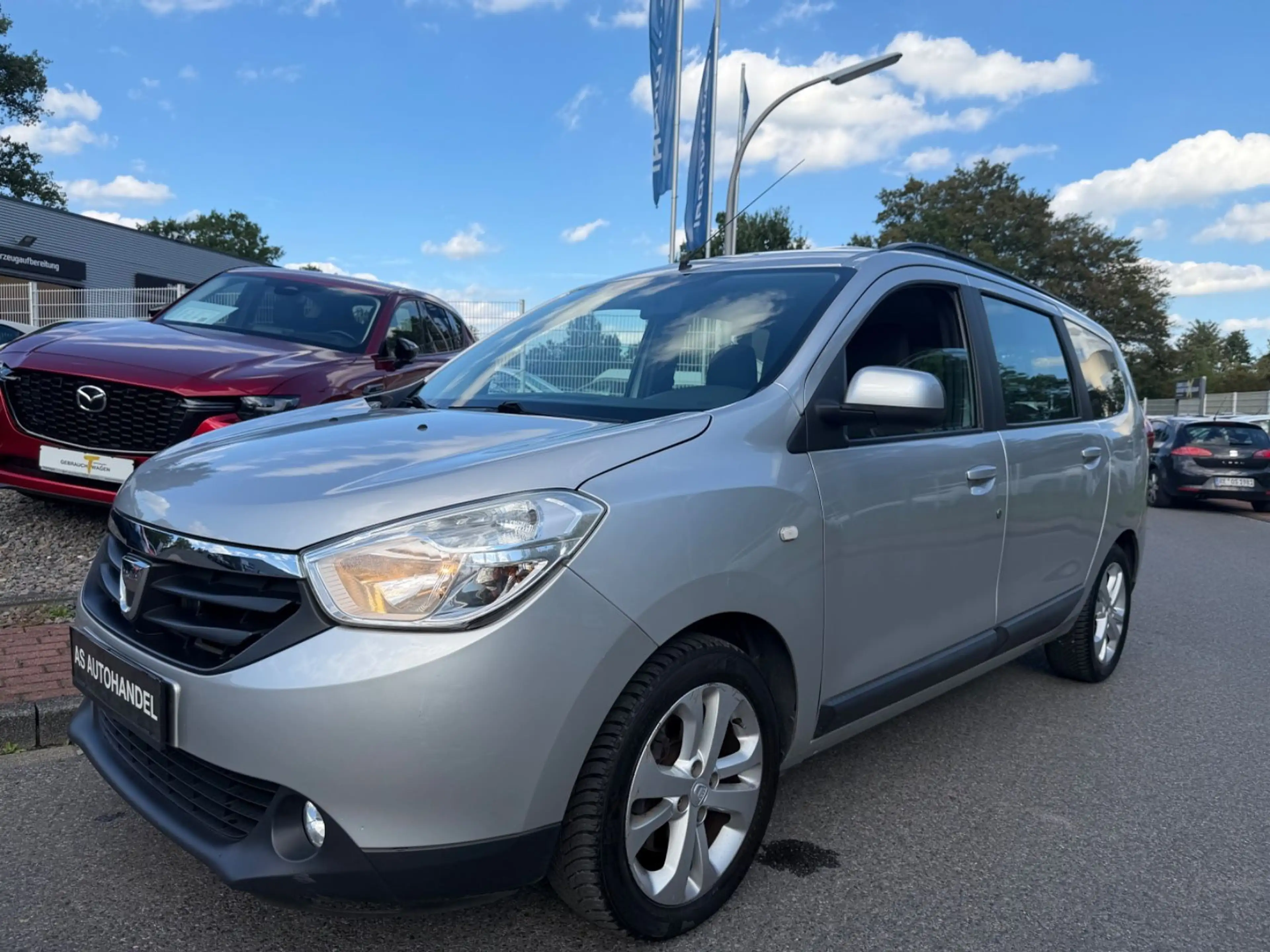 Dacia Lodgy LODGY/PRESTIGE/2.HAND/NAVI/KLIMA/ALU/SHZ/SERV.-N