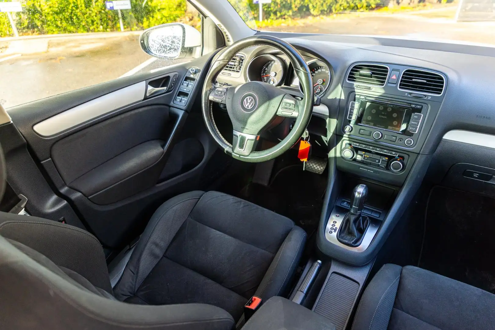 Volkswagen Golf 1.4 TSI Highline Automaatrevisie 2025 I NL Auto I Bianco - 2