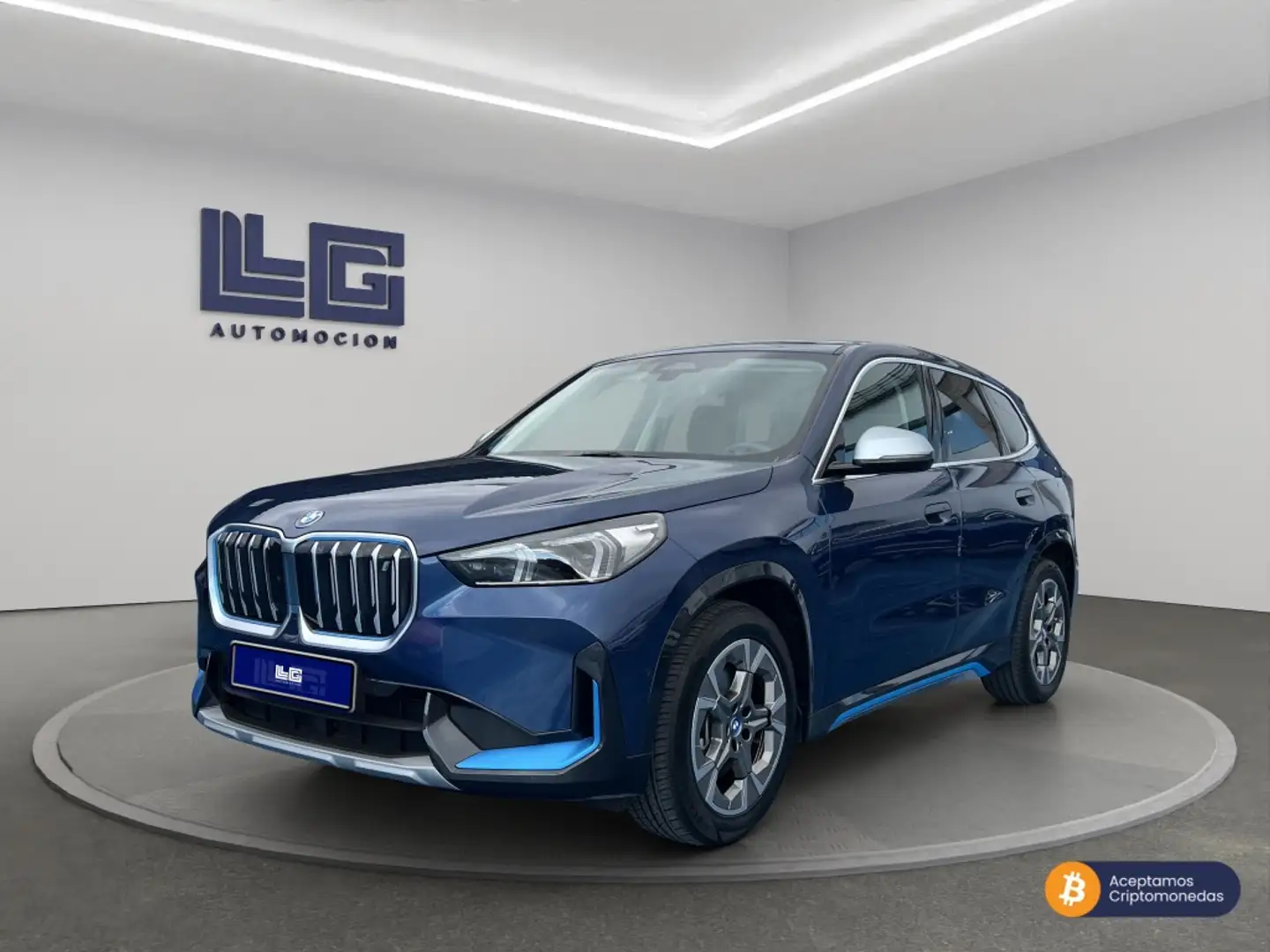 BMW iX1 xDrive30A M Sport Azul - 1