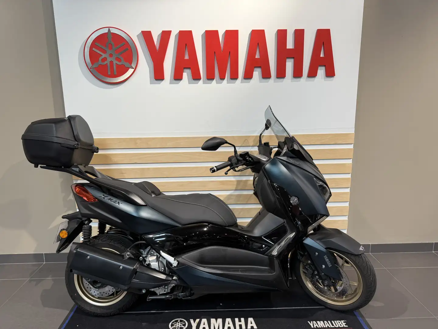 Yamaha X-Max 300 - 1