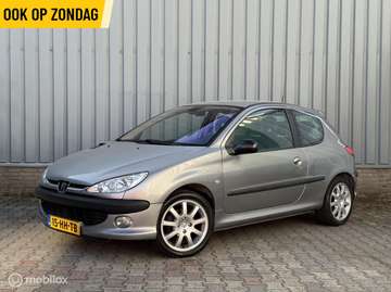 2.0-16V GTI | Leer | Alcantara | Climate