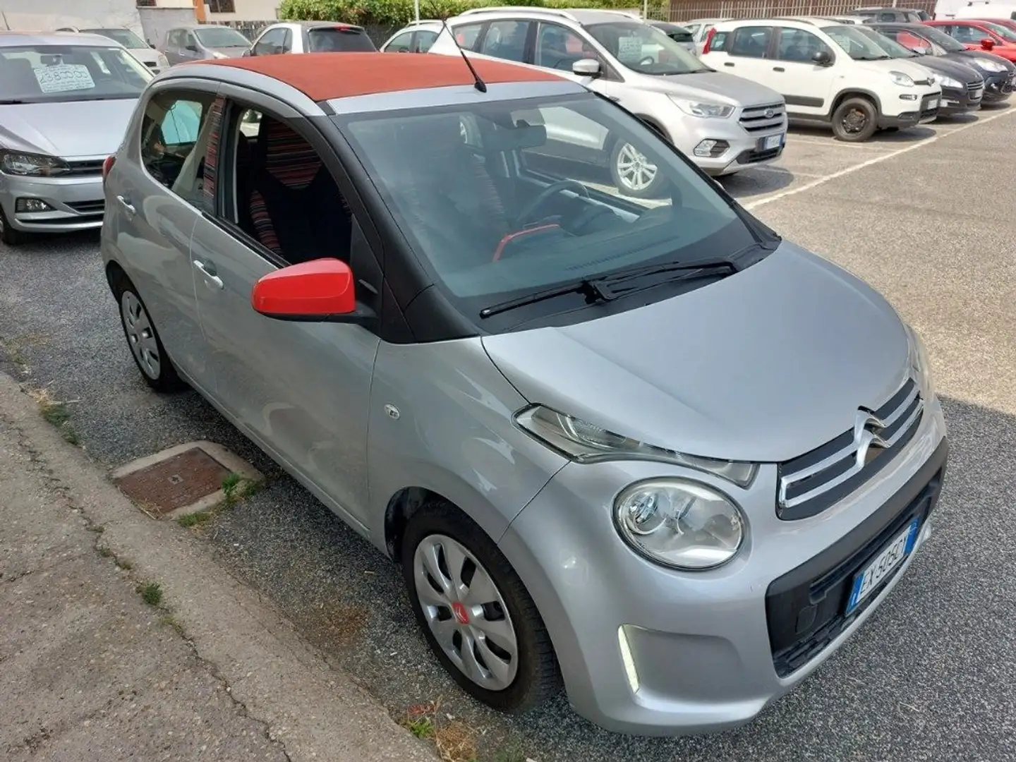 Citroen C1 Airscape PureTech 82 5 porte Feel Grigio - 2