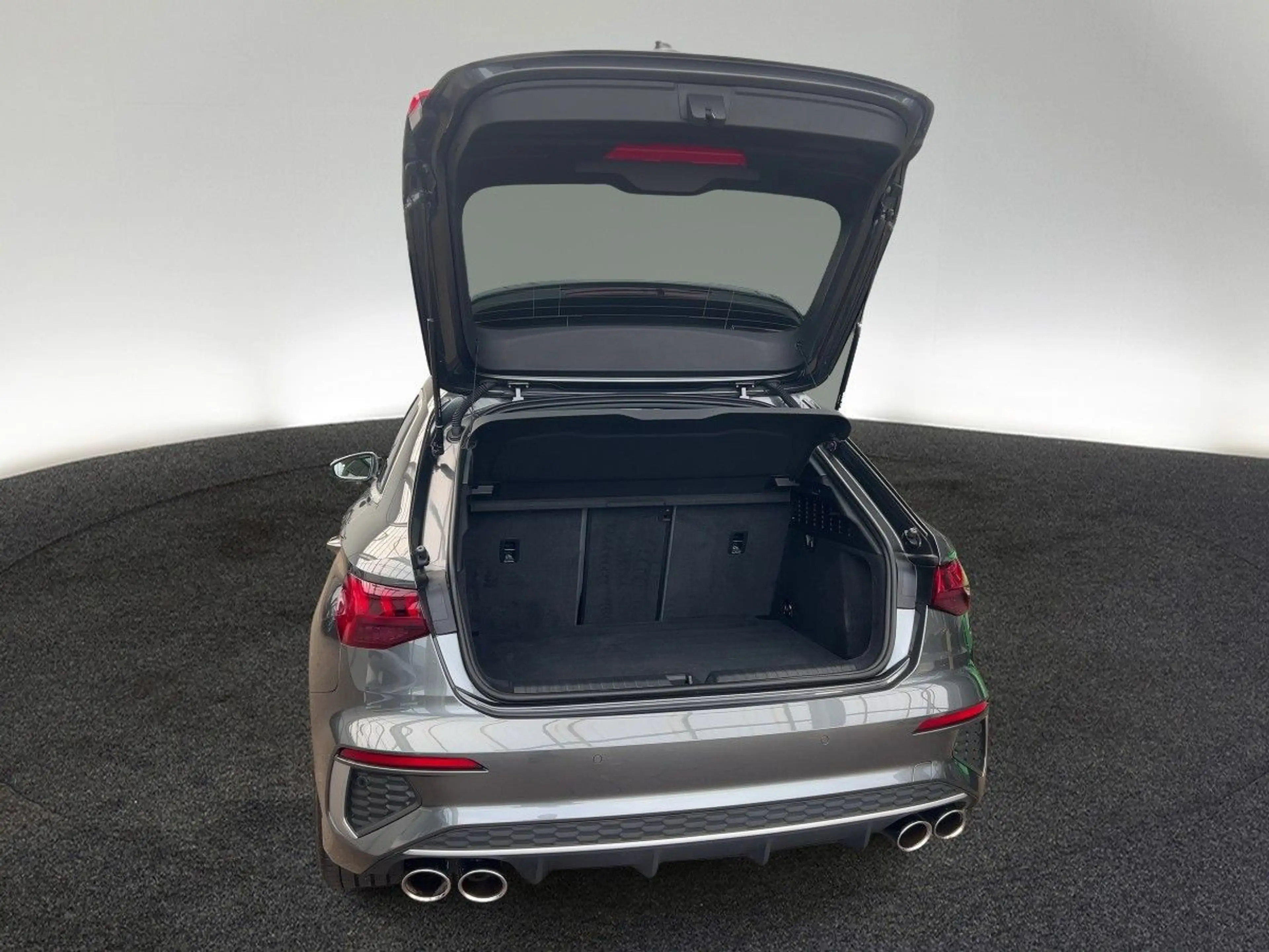 Audi S3 TFSI quattro S tronic Matrix Pano K — photo 10
