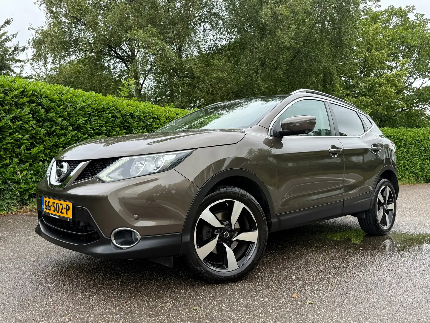 Nissan Qashqai 1.2 Connect Edition Automaat | 360 Camera | Panora Marrón - 1