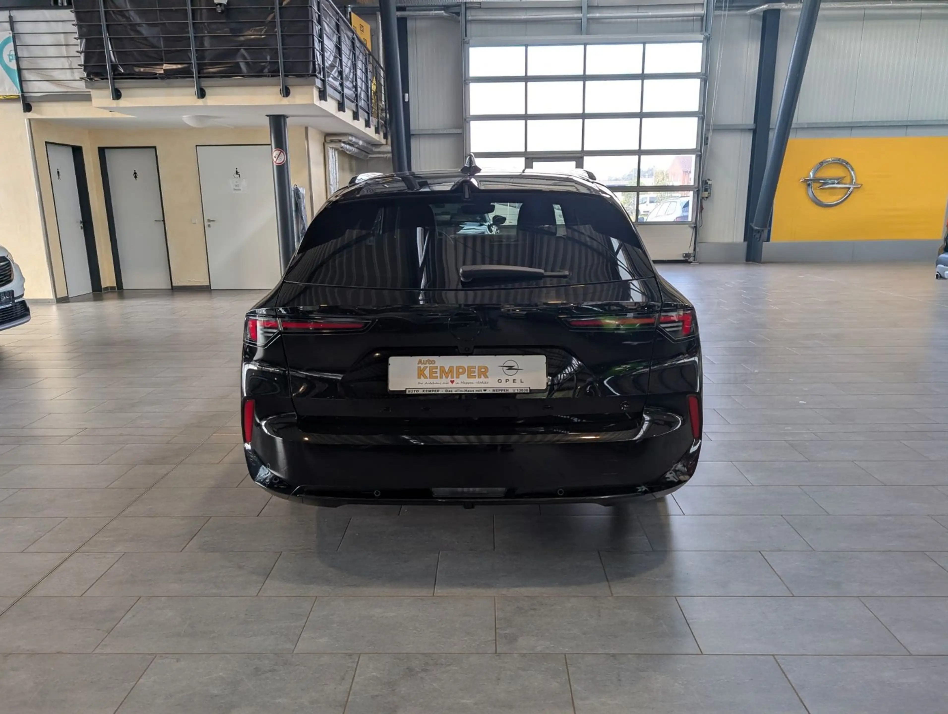 Opel Astra SH LH Nav Headup Panorama Kamera AHK 11kWh — photo 4