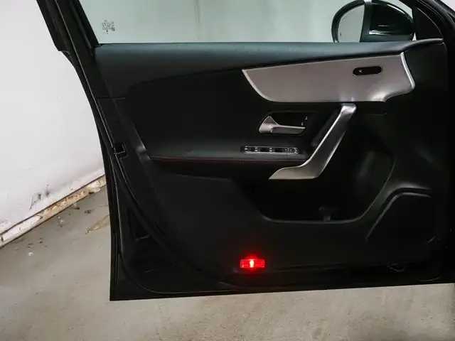 Mercedes-Benz A-Class view 8
