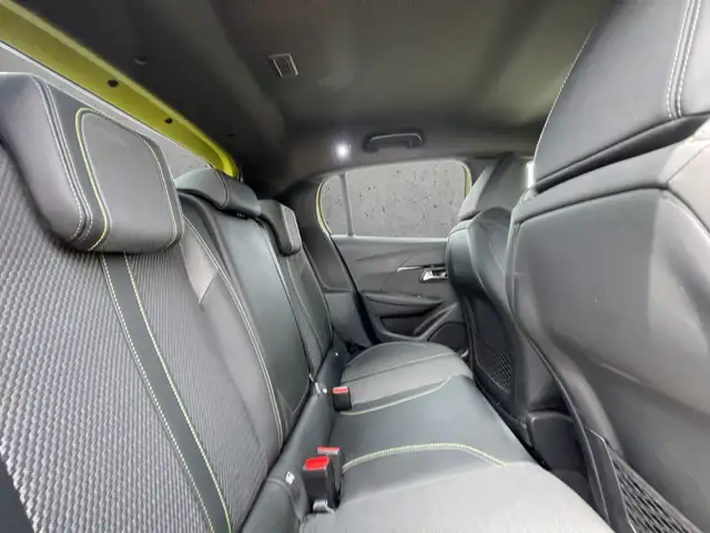 Peugeot 208 view 14