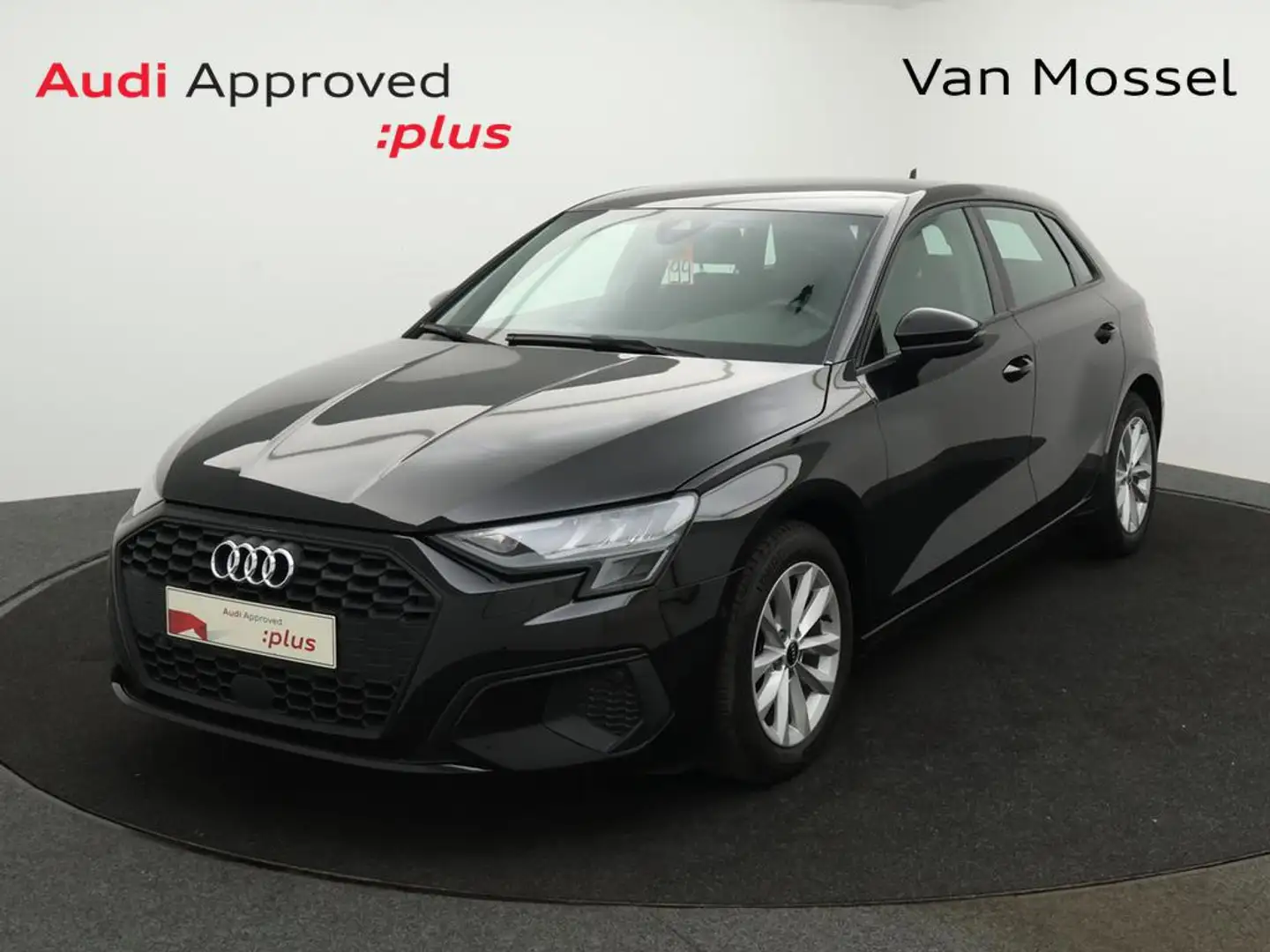Audi A3 Sportback Sportback Business Edition 30TFSI 110PK  Zwart - 1