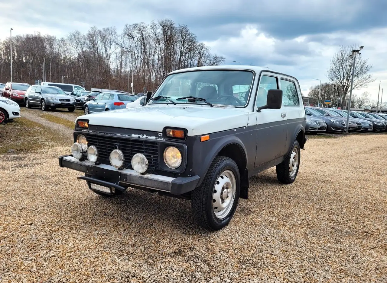 Lada Niva