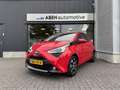 Toyota Aygo 1.0 VVTi 72PK X-Play 5-deurs (CARPLAY|CAMERA|4-SEI Rot - thumbnail 1