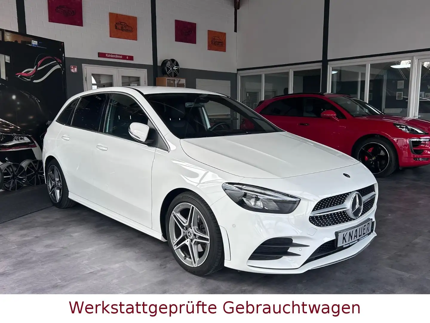 Mercedes-Benz B 200 AMG-LINE*Virtual*Navi*LED*Alcantara*AHK* Weiß - 1