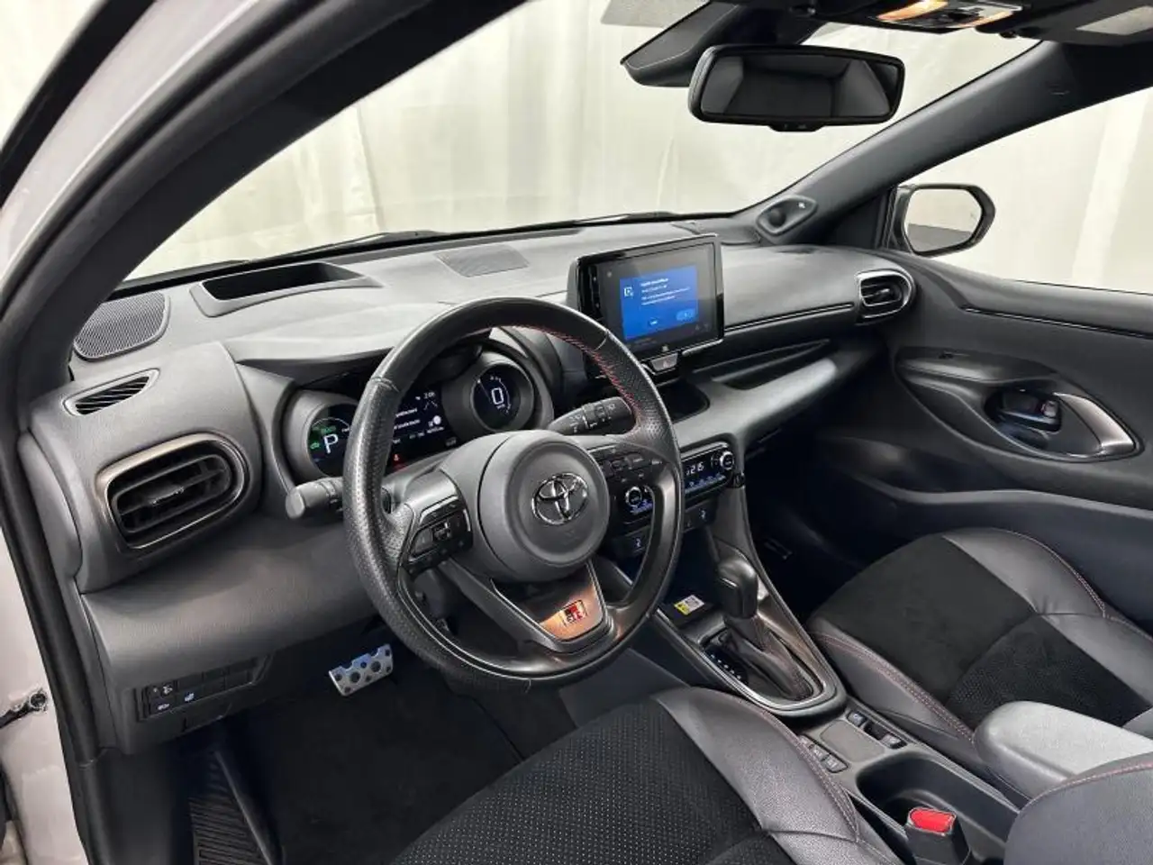 Toyota Yaris GR Sport, миниатюра 19