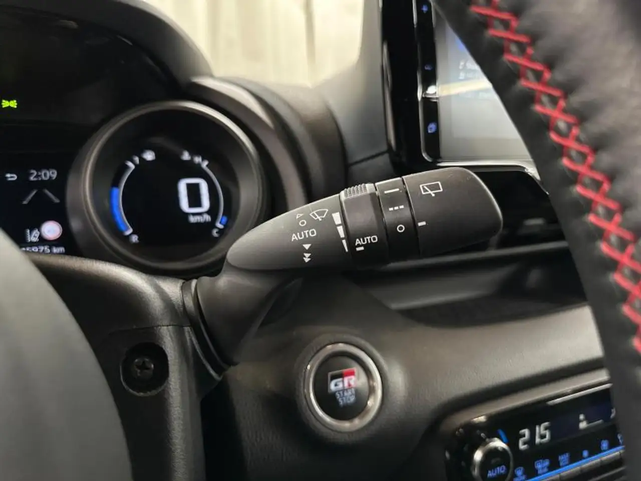 Toyota Yaris GR Sport, миниатюра 24