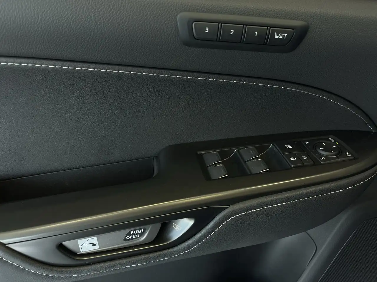 Lexus NX fotografie Lexus NX