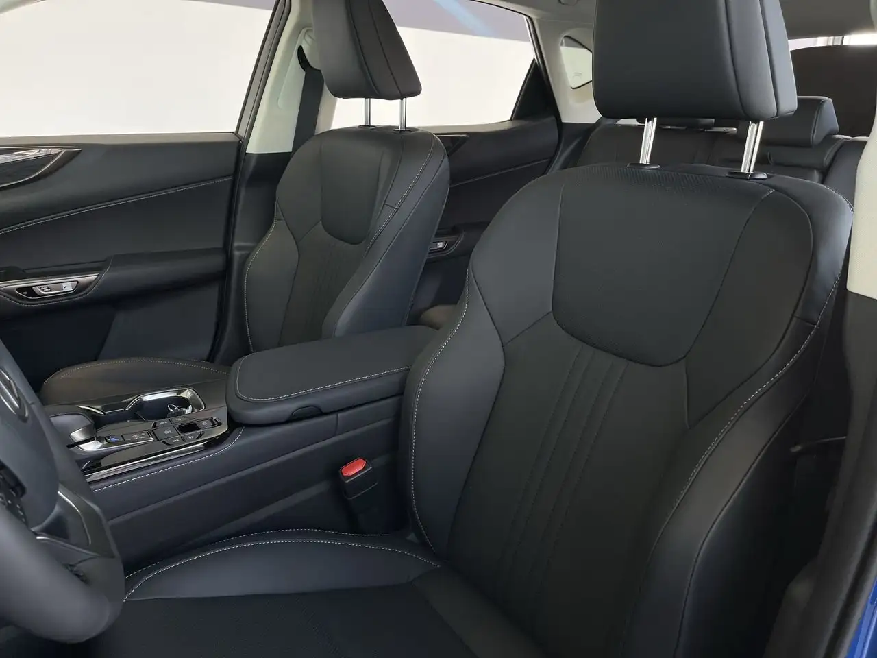 Lexus NX fotografie Lexus NX