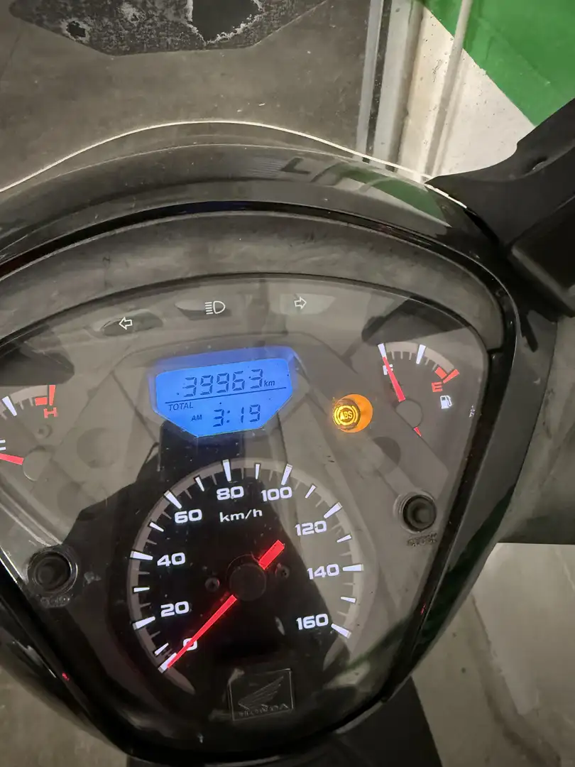 Honda SH 150 - 1