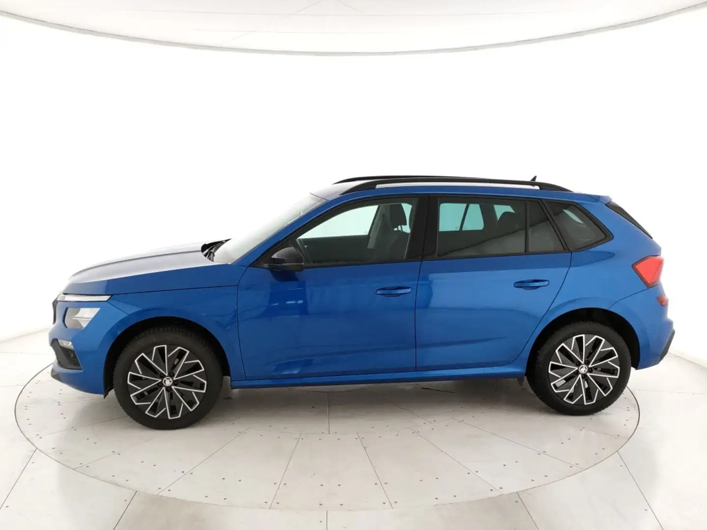 Skoda Kamiq 1.0 tsi Black Dots 115cv Blu/Azzurro - 2