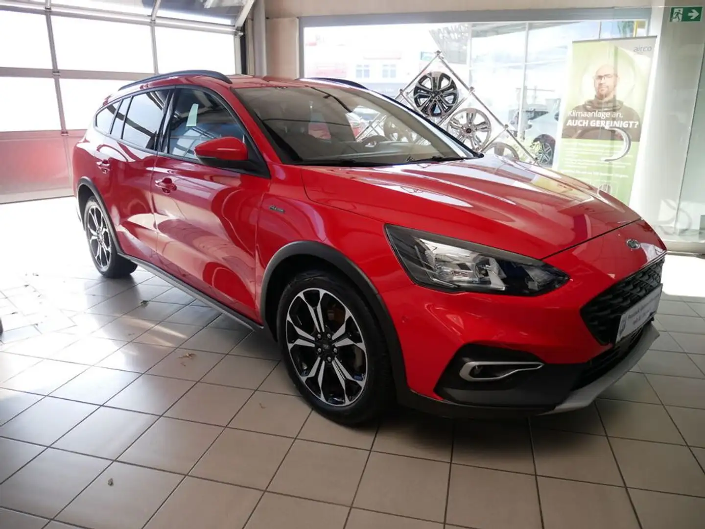 Ford Focus Traveller Active X Rot - 2