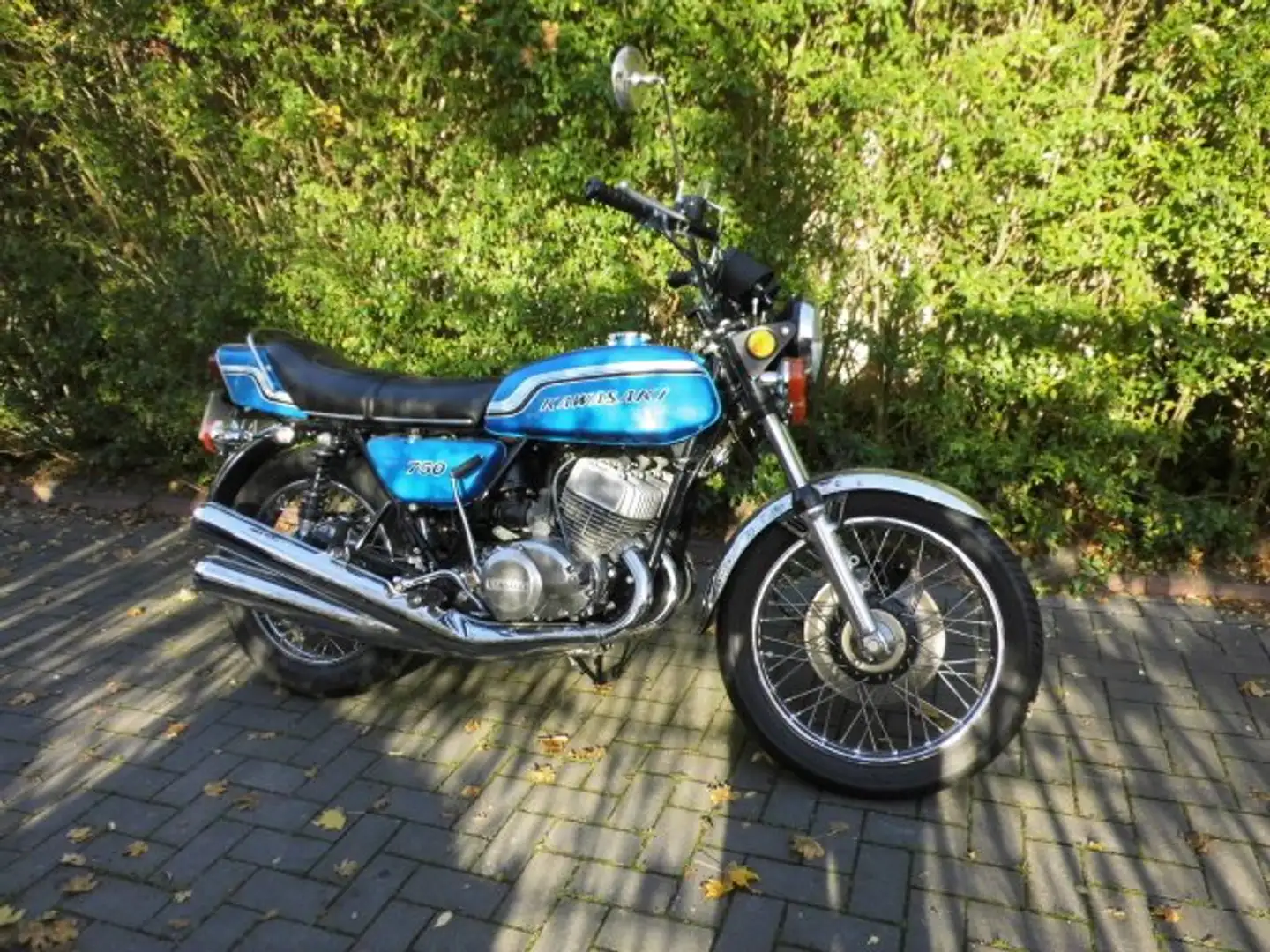 Kawasaki 750 H2 Mach 4 Blauw - 2
