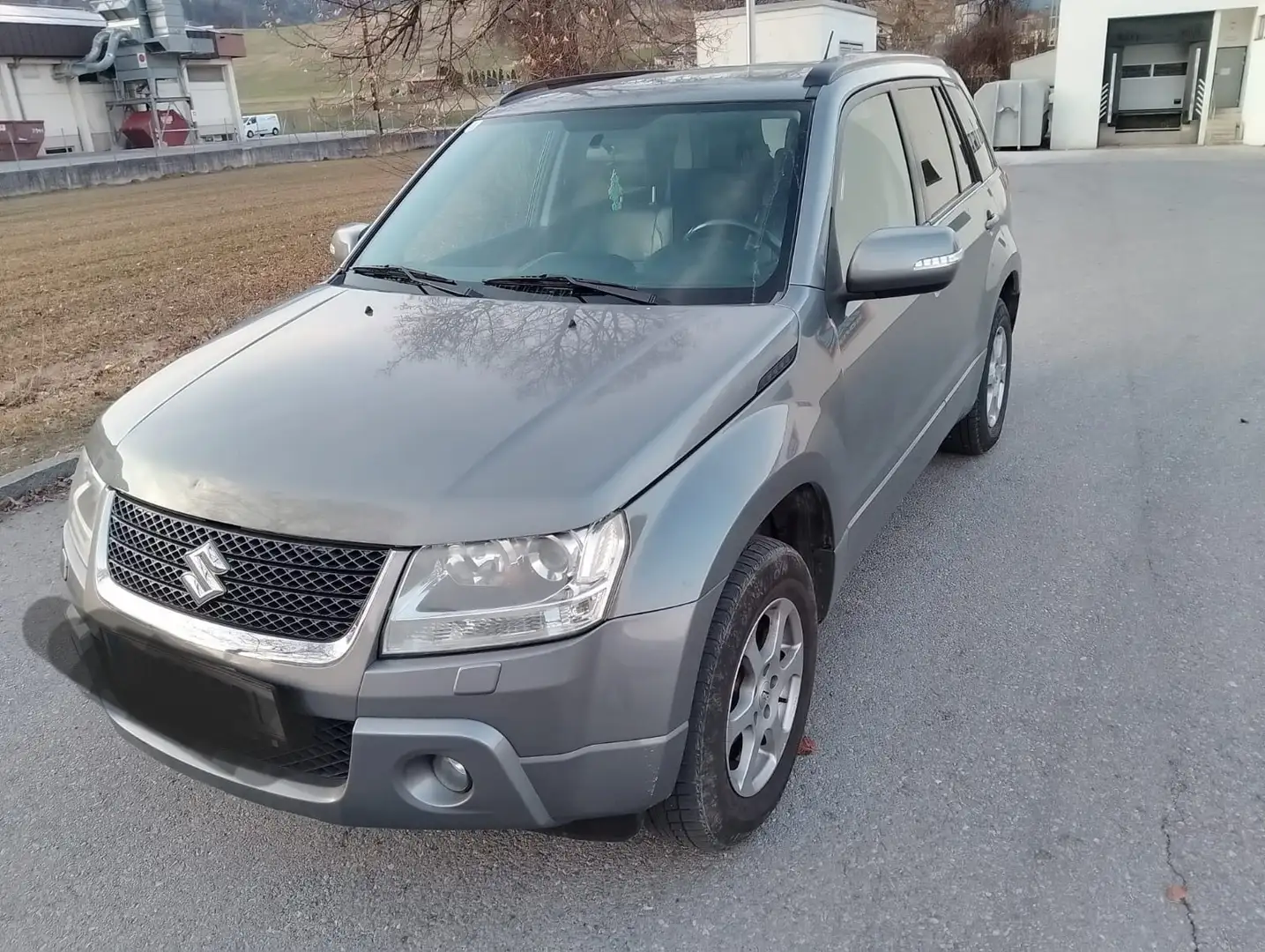 Suzuki Grand Vitara 1,9 VX-EL 5DR DDiS L4V01 - 1