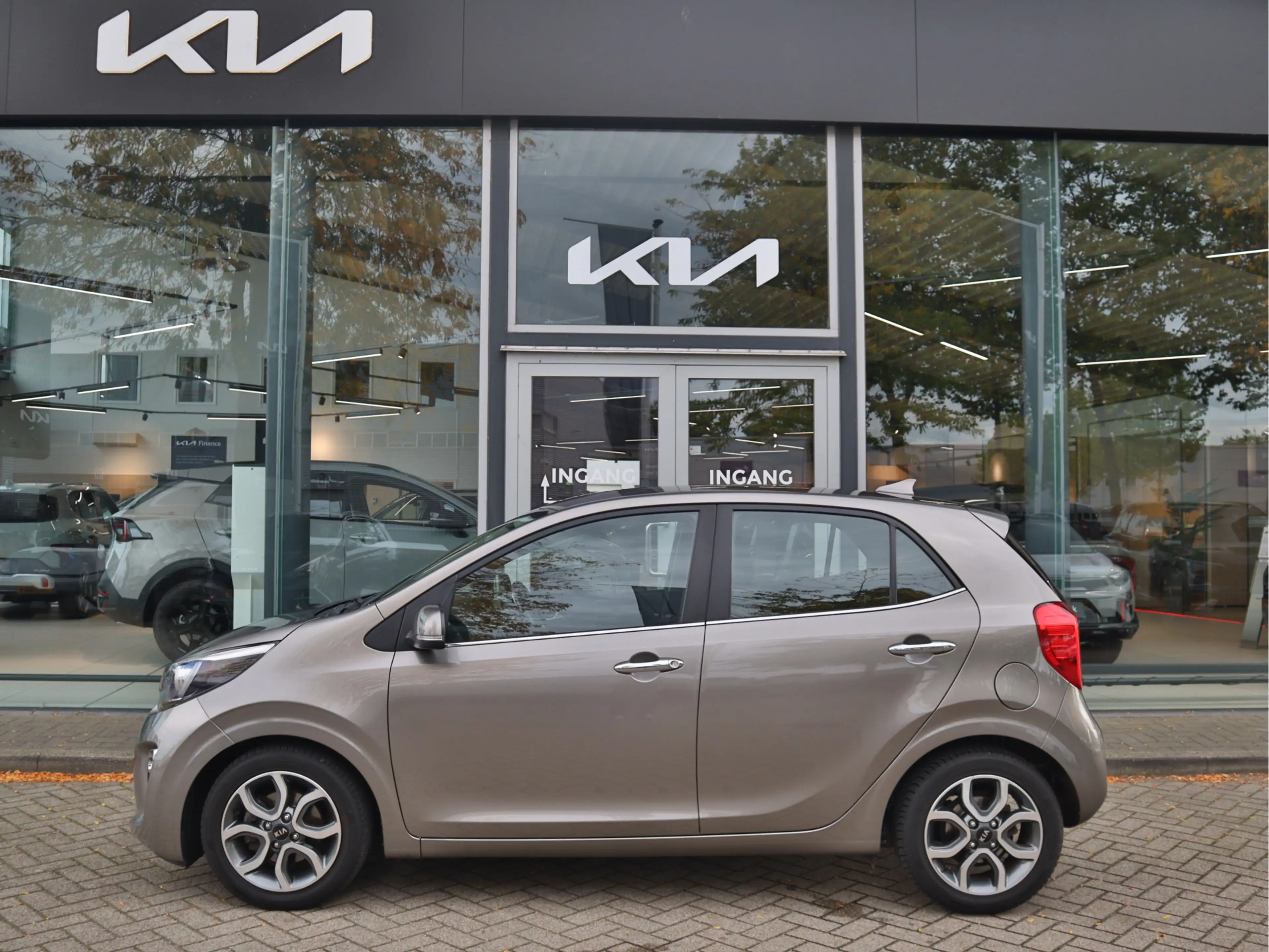 Kia Picanto 1.2 CVVT DynamicPlusLine Automaat | 4-Cilinder | C — photo 2