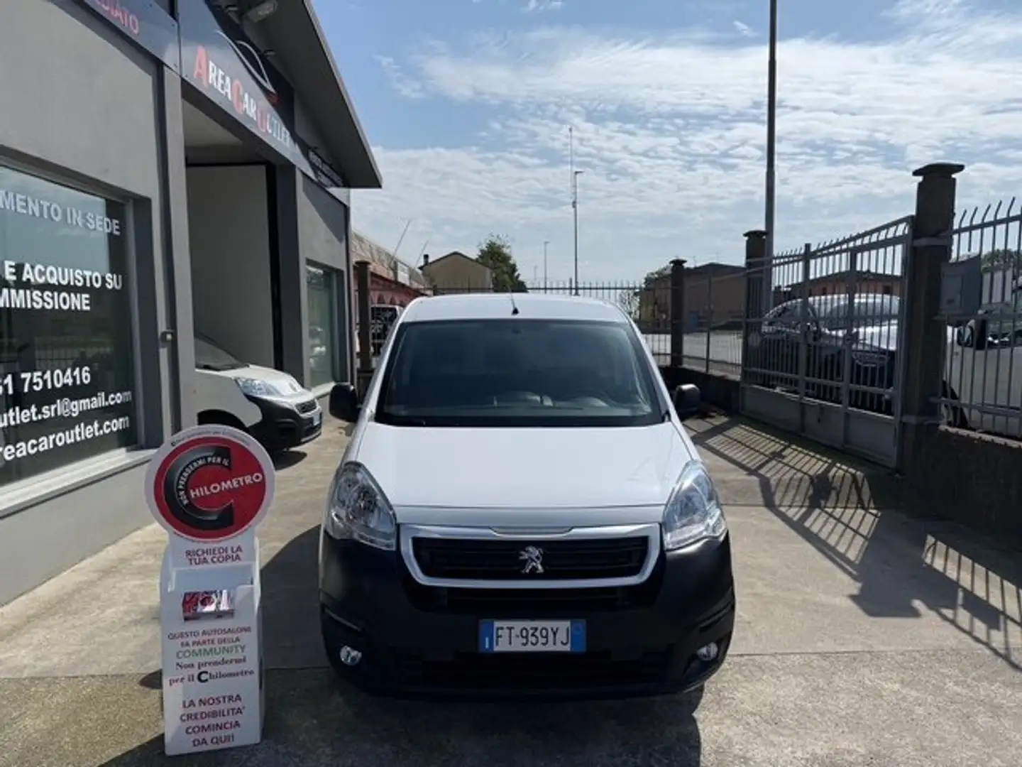 Peugeot Partner 1.6 BlueHDi 100CV Premium*3 POSTI*GARANZIA 12MESI Blanc - 2