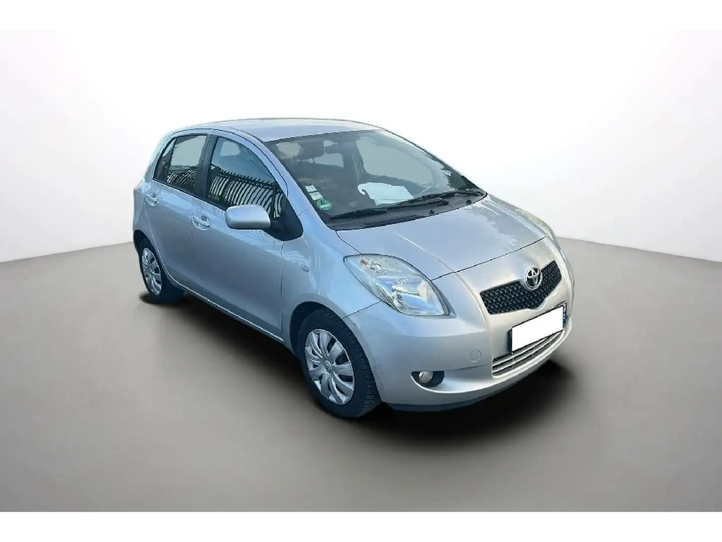 Toyota Yaris II 1.3 - 87 VVT-i Sol MultiMode Gris - 2