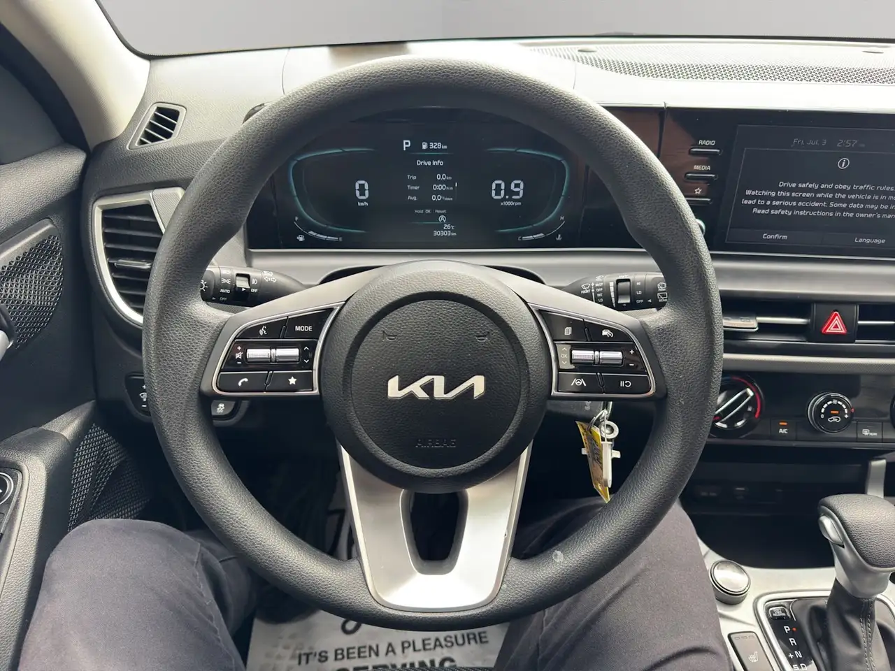 Kia Seltos photo Kia Seltos