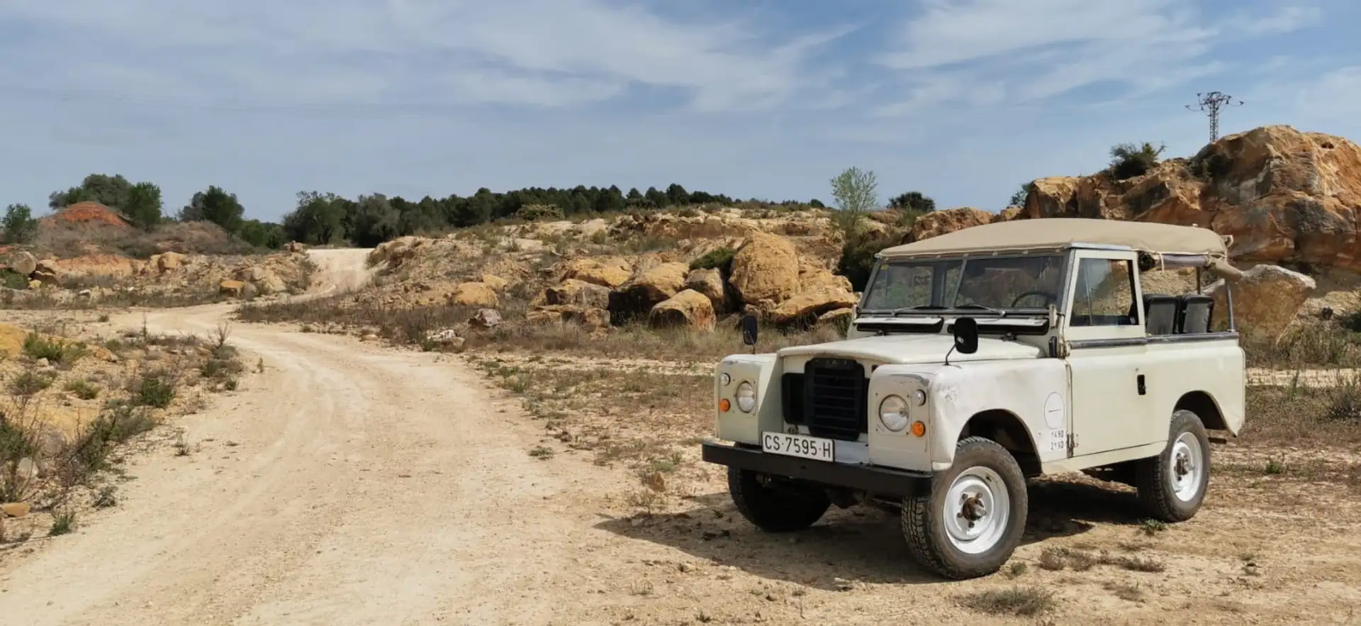 Land Rover Series softop Beige - 1